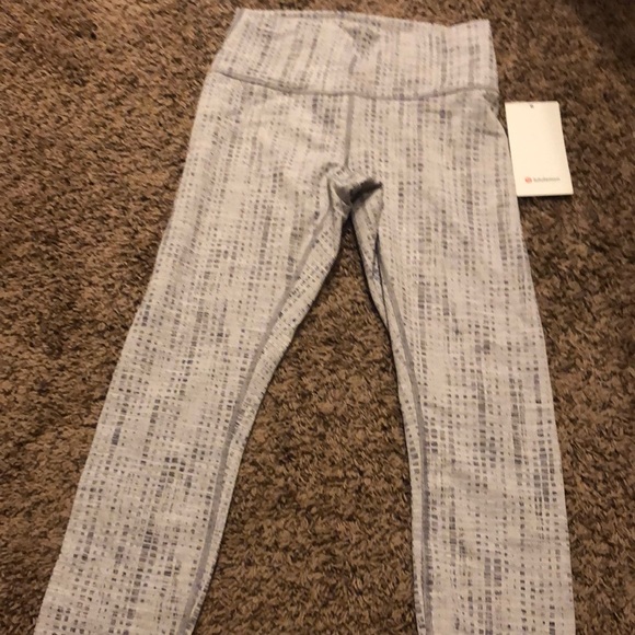 lululemon athletica Other - Lululemon crops gray and white size 8 womens.